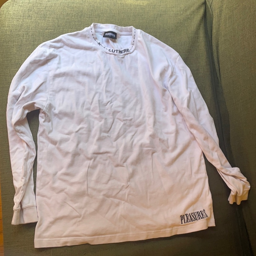 PLEASURES long sleeve Large t-shirt